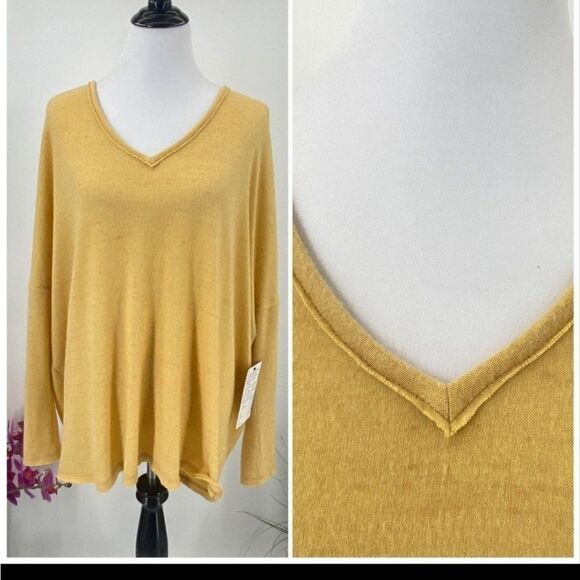 NWT Four Leaf V neck sweater SOOO SOFT - Picture 3 of 8
